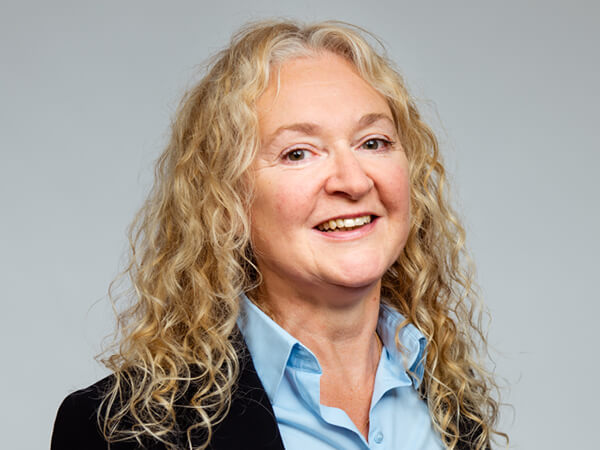 Lesley O'Neill